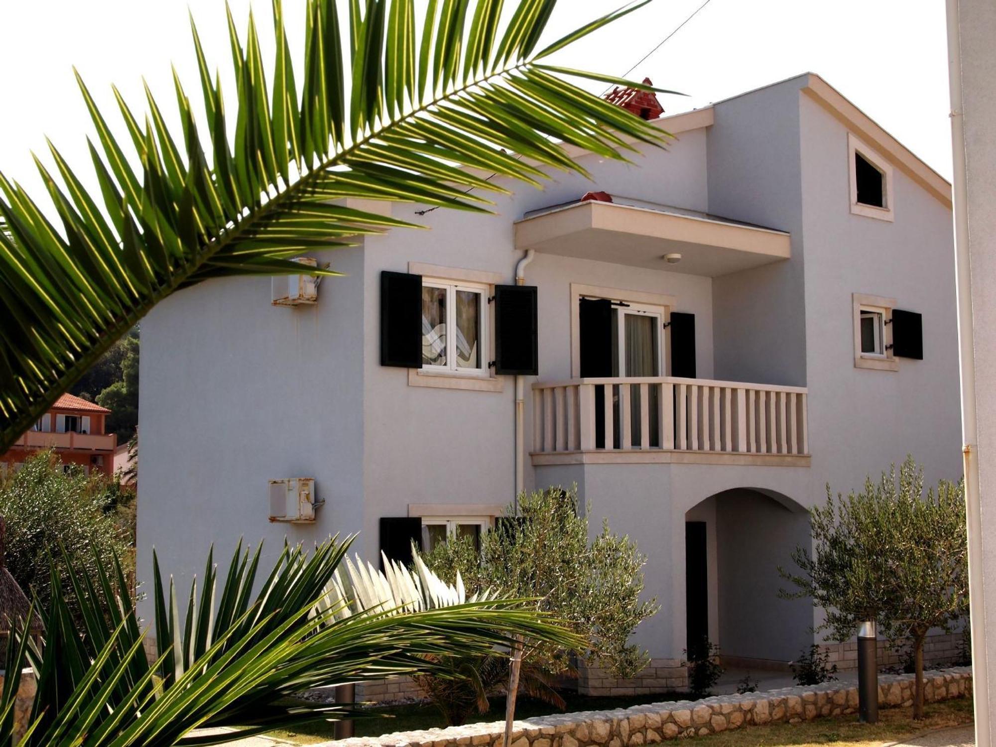 Villas Rab Palit Εξωτερικό φωτογραφία