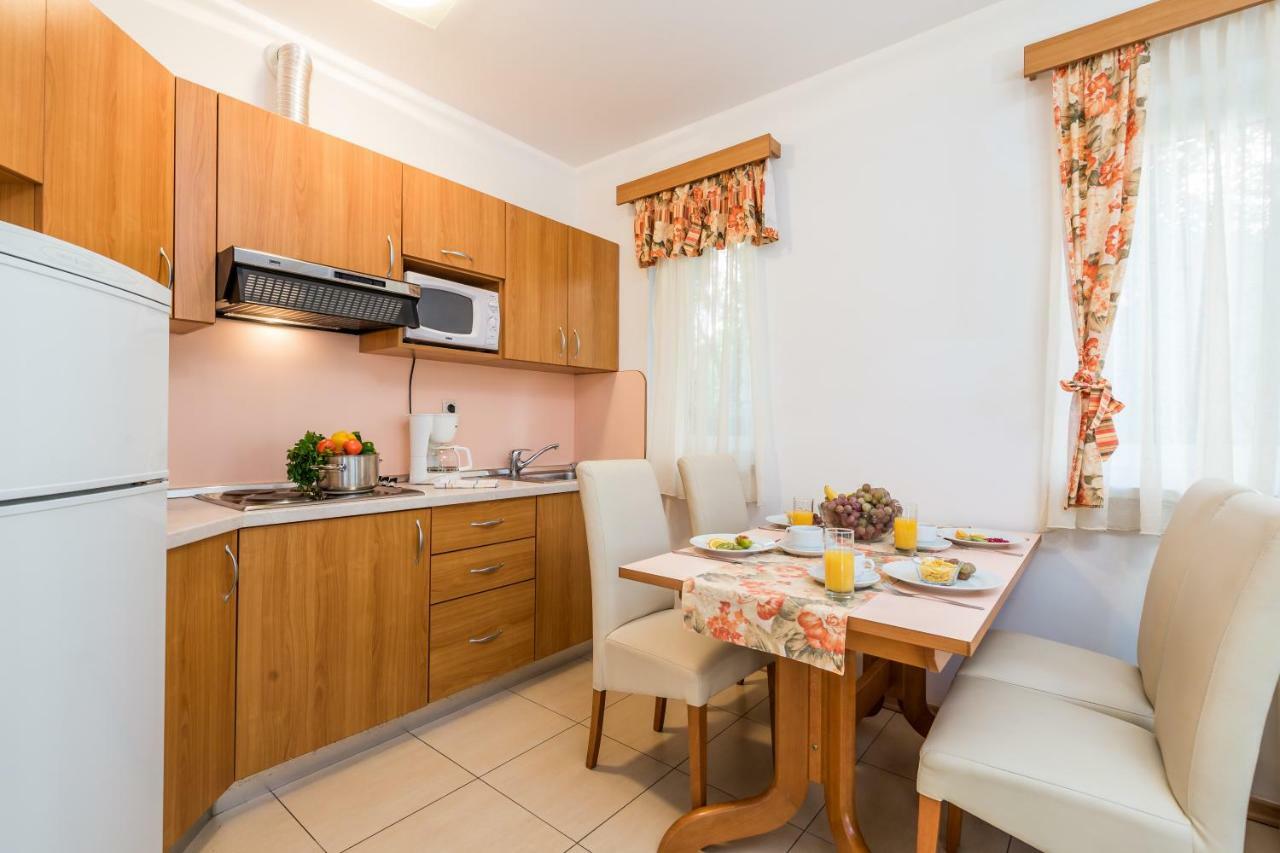 Villas Rab Palit Εξωτερικό φωτογραφία