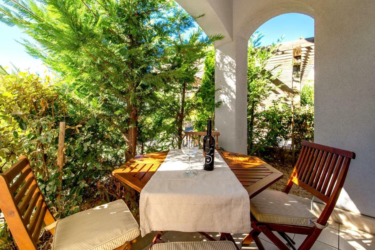 Villas Rab Palit Εξωτερικό φωτογραφία