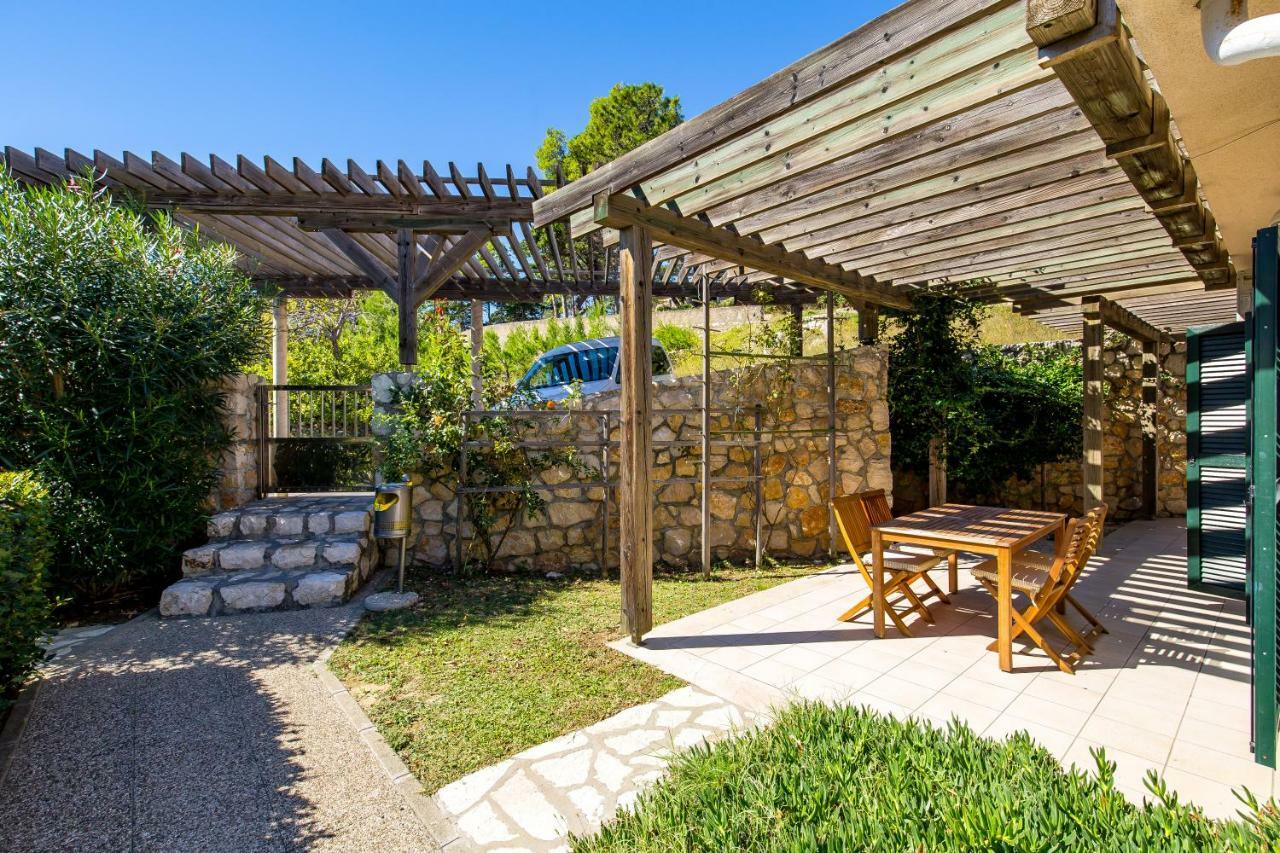 Villas Rab Palit Εξωτερικό φωτογραφία