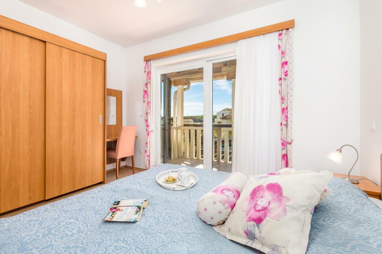 Villas Rab Palit Εξωτερικό φωτογραφία