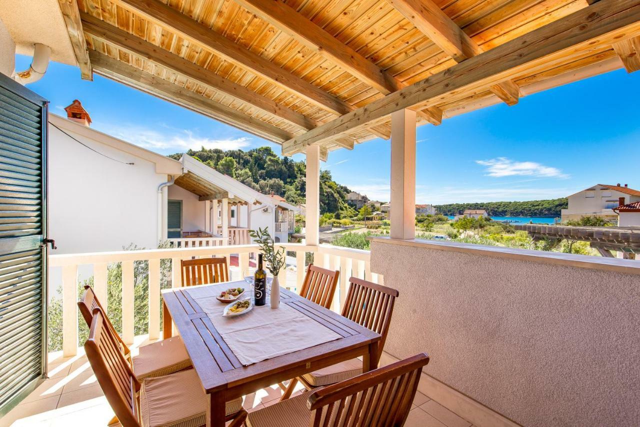 Villas Rab Palit Εξωτερικό φωτογραφία